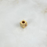 Herraje Cubo Corazon 2.55gr / 0.8cm / 8mm Circones Fucsias Blancos Oro Amarillo ©