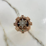 Anillo Brujula  31.1gr / T10 3/4 / Circones de Colores  Oro Rosa $