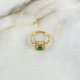 Anillo Halo Cuadriculado 3.85gr / T6 3/4 / 52pts Diamnates 40pts Esmeralda Oro Amarillo (Joya) ©