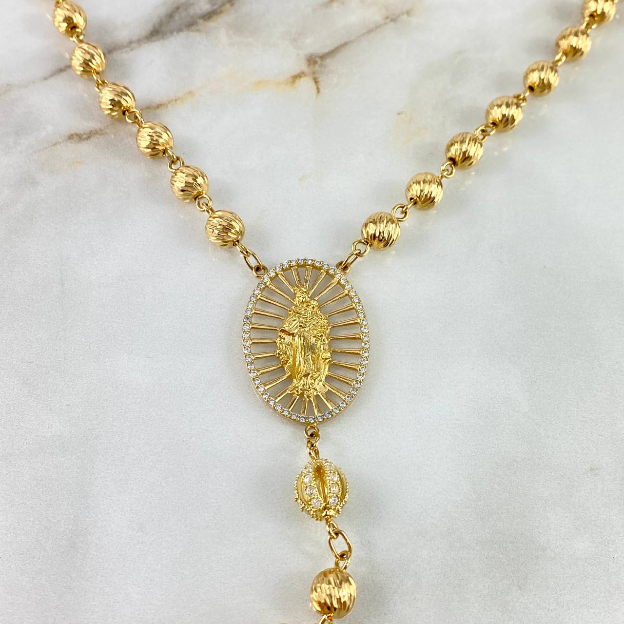 Rosario Virgen del Carmen 57.5gr / 75cm / 7mm-9mm Bolas Diamantadas Basteadas Circones Blancos Oro Amarillo ©
