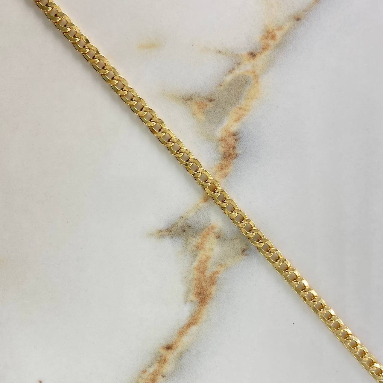 Pulso Cubano 2.5gr / 19cm / 3mm Oro Amarillo +1