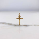 Dije Cruz Cristo  0.6gr / 2.5cm / Baston  Liso  Oro Amarillo &