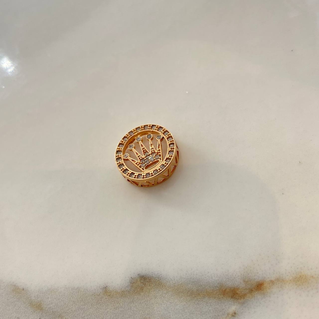 Herraje Corona Rx  2.6gr / 1.5cm / Circones Blancos  Oro Rosa &