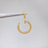 Dije Clavo  4.8gr / 4cm / Circones Blancos  Oro Amarillo &