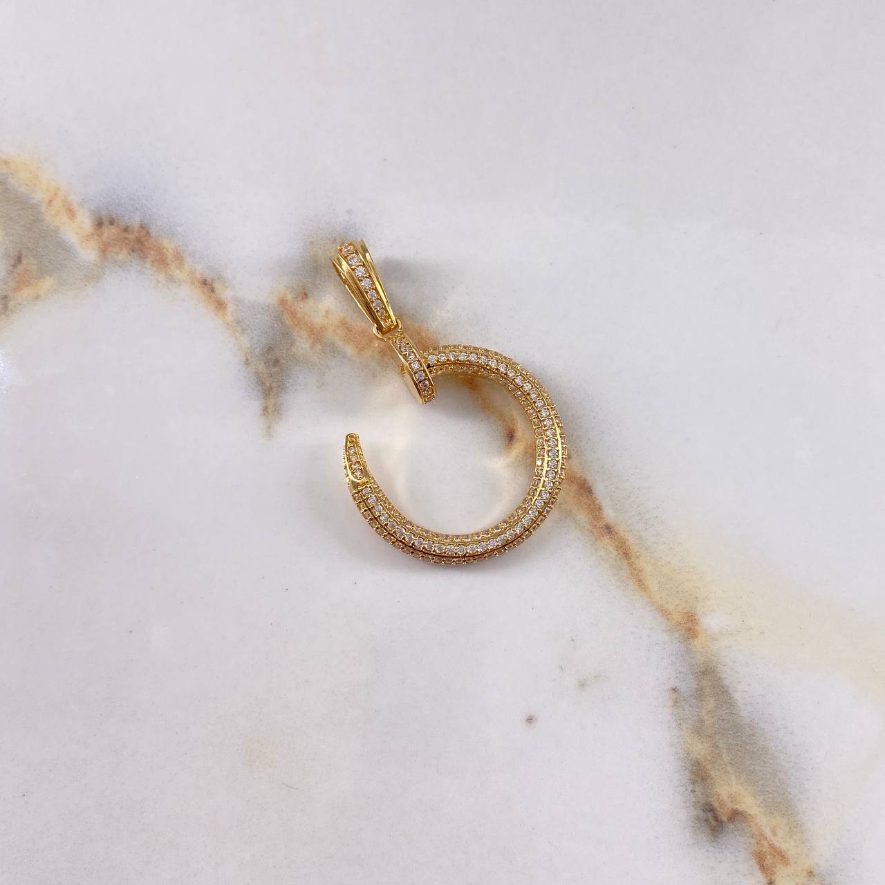 Dije Clavo  4.8gr / 4cm / Circones Blancos  Oro Amarillo &