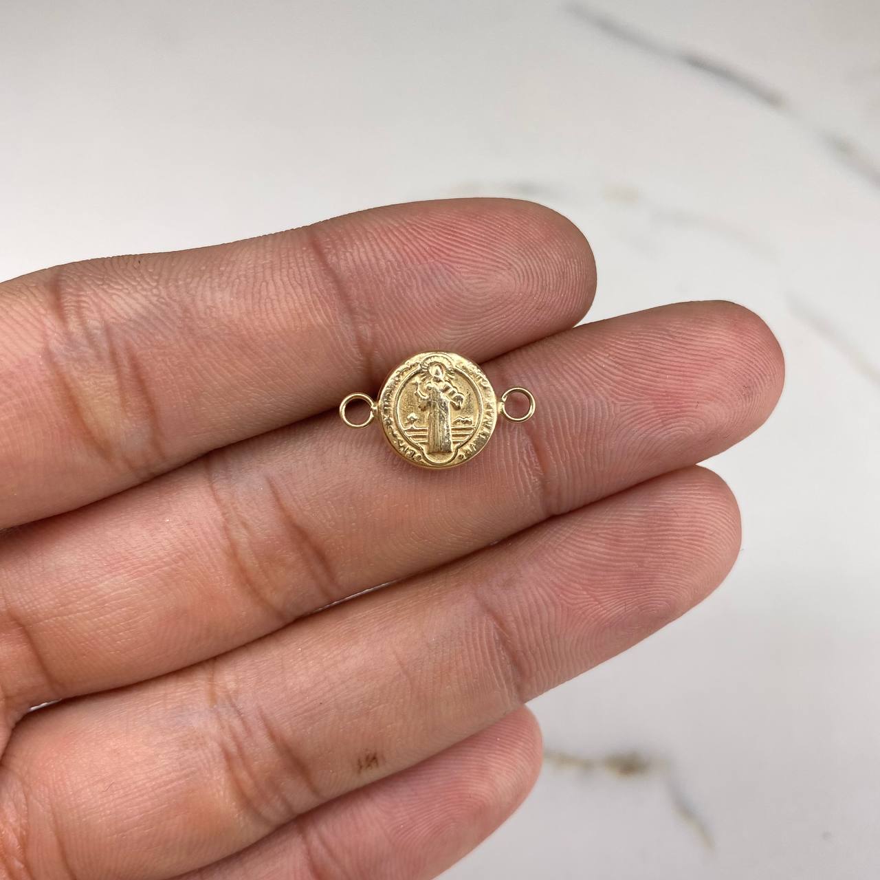 Herraje San Benito  0.75gr / 1.5cm / Liso  Oro Amarillo &