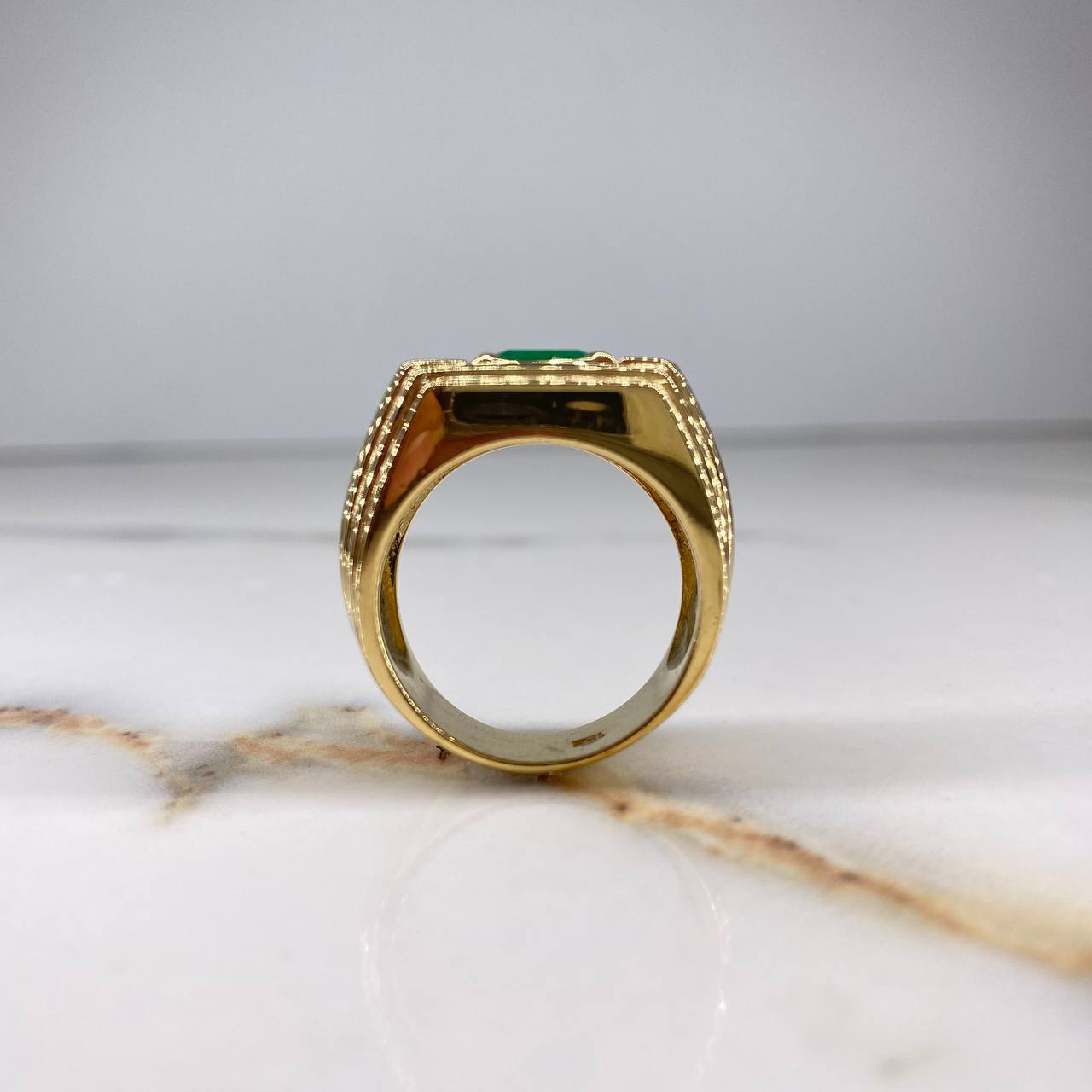 Anillo Greca Egipcia 18gr / T10 / 3.15 Ct Emeralda 19 Pts Diamante   Oro Amarillo (Joya) $