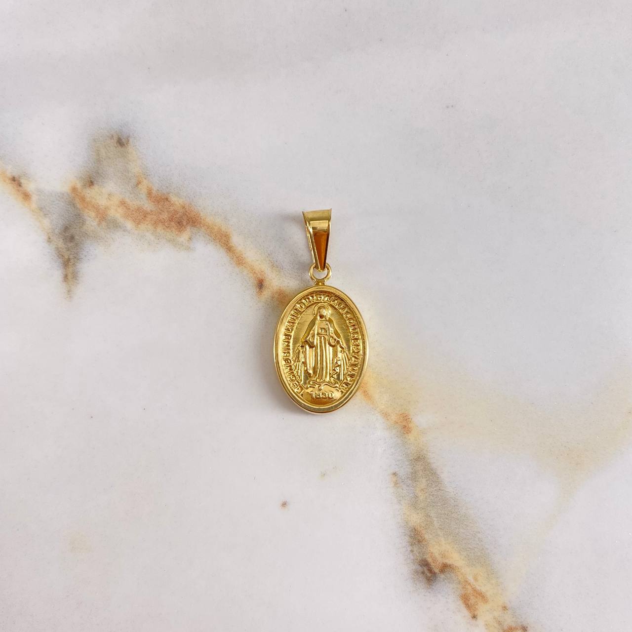 Dije Virgen Milagrosa 1.45gr / 2.5cm / Troquelado Oro Amarillo &