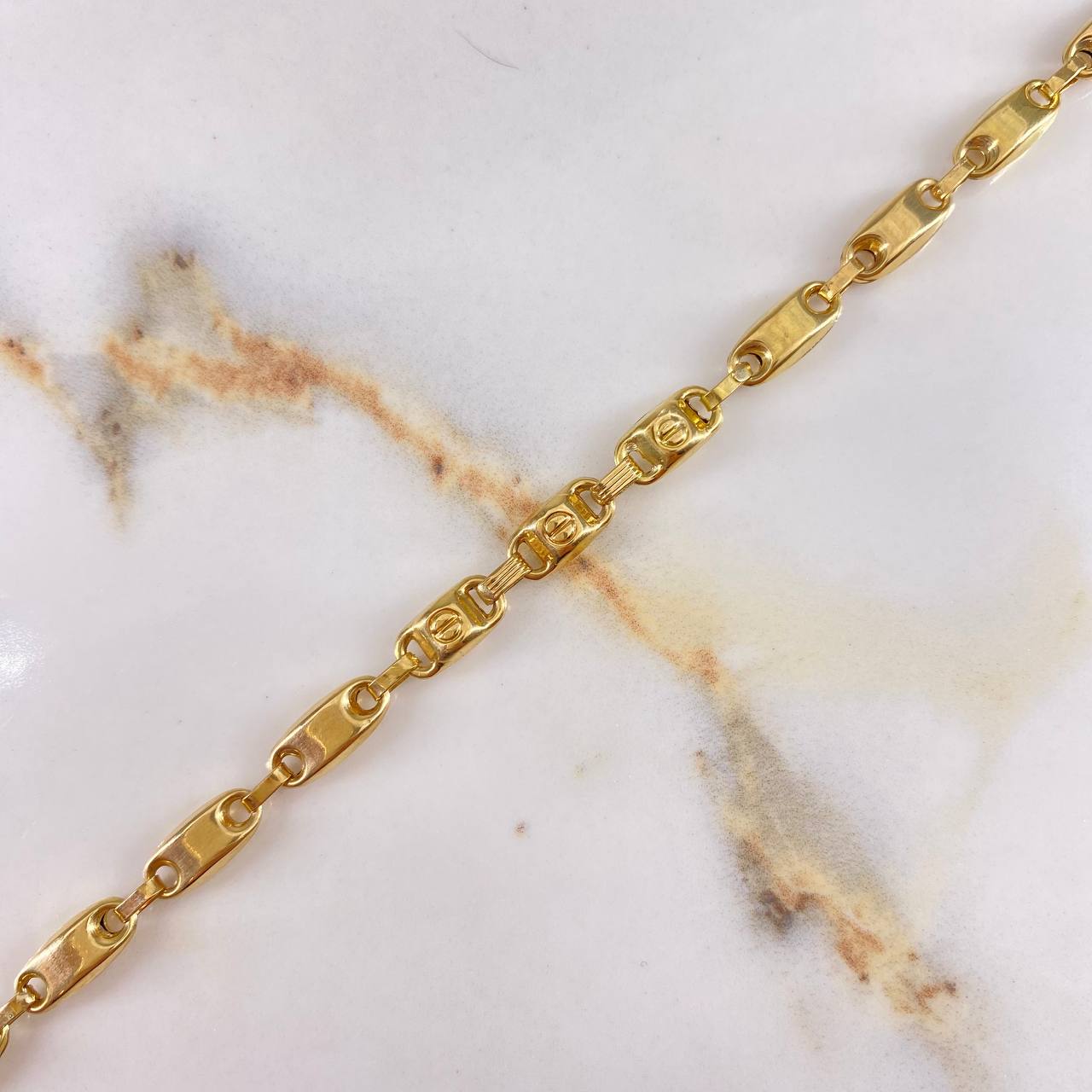 Pulso Rustico Tornillo  5.9gr / 16cm / Oro Amarillo &
