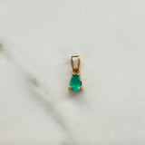 Dije Pera 1.1gr / 1.5cm / Esmeralda 65pts Oro Amarillo (Joya) $