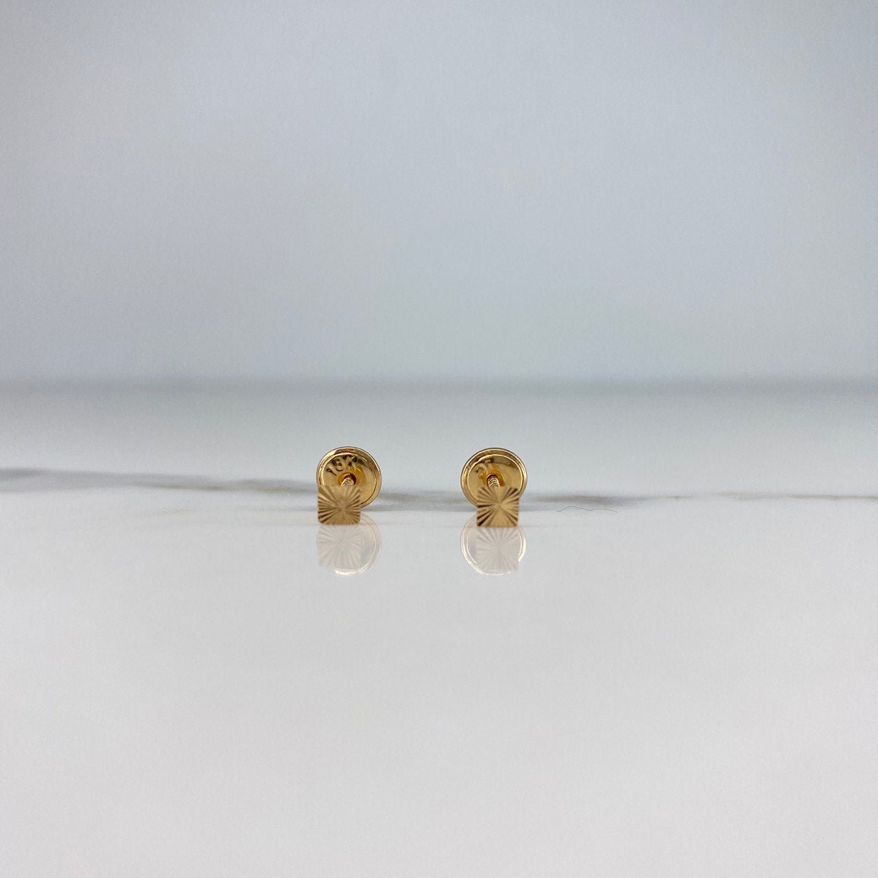 Topos Cuadrados 0.45gr / Diamantado Oro Amarillo &