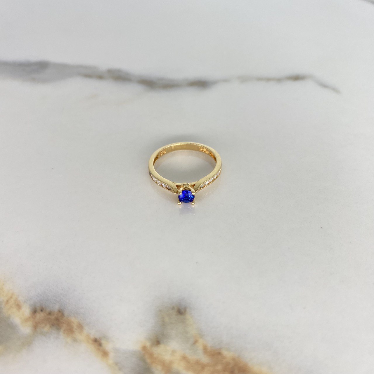 Anillo Solitario 2.1gr / T6 / Circones Blancos Azul Oro Amarillo &