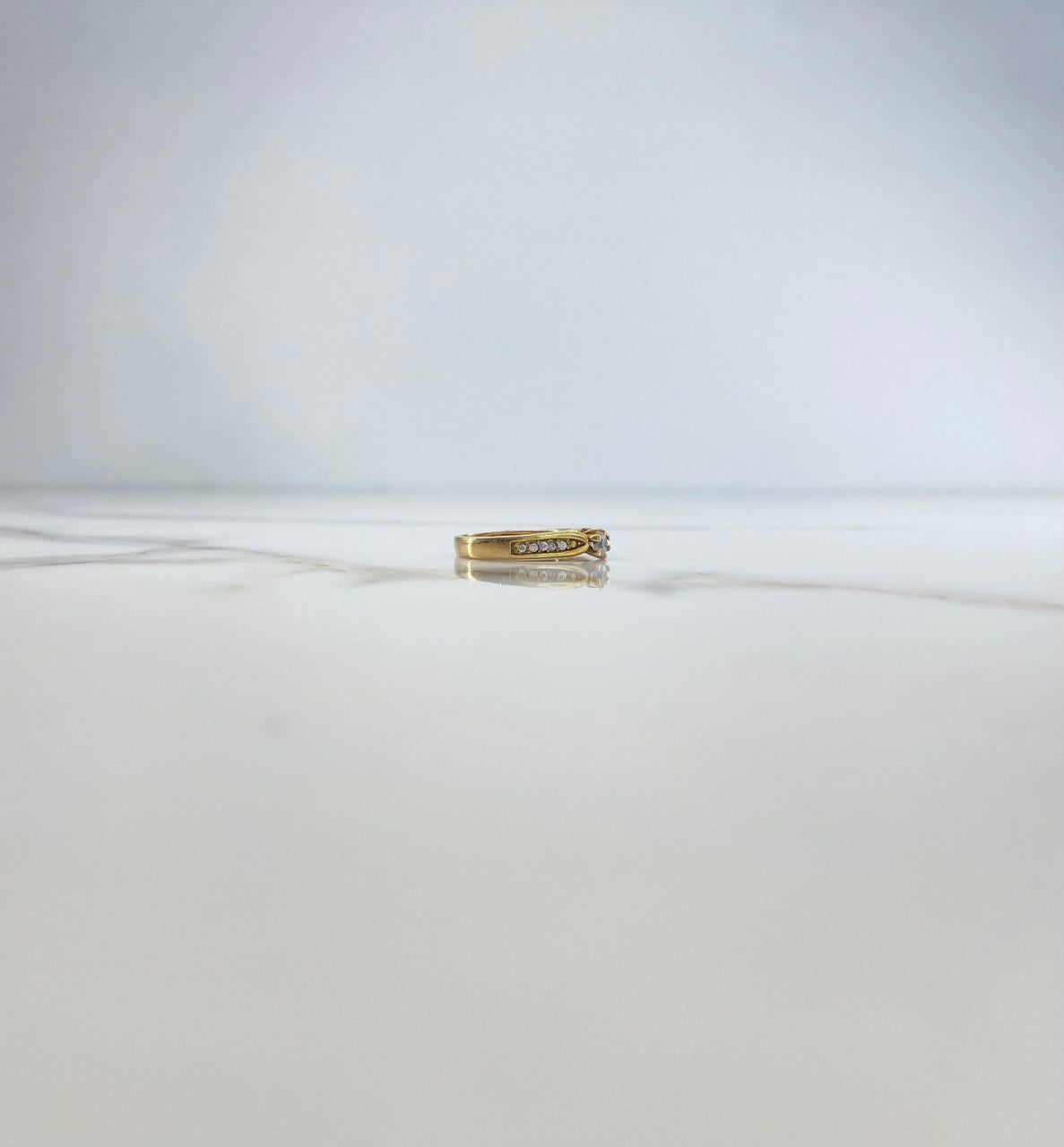 Anillo Puente 3.1gr / T4 1/2 / Circones Blancos Oro Amarillo &