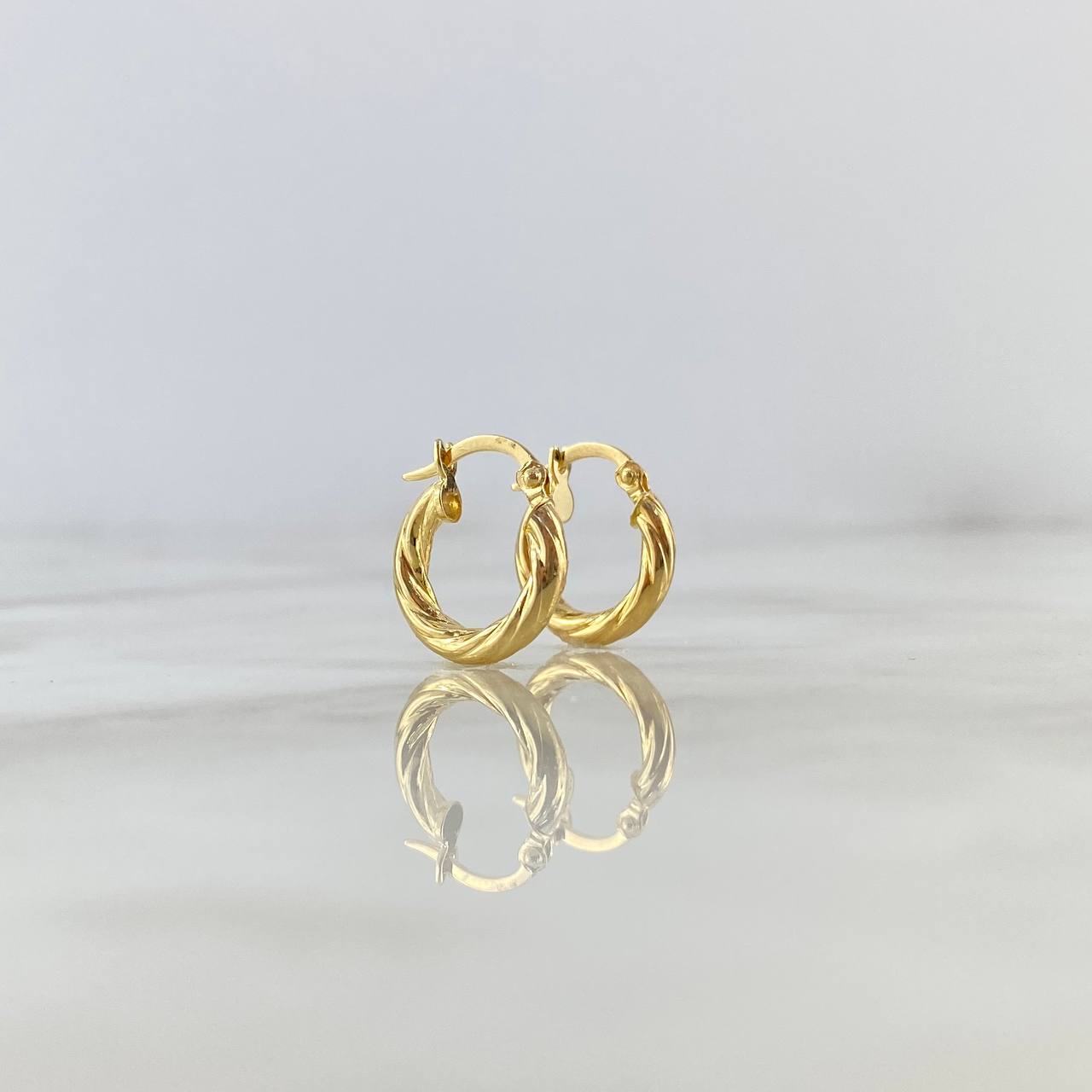 Candongas Mary 1.4gr / 1.6cm / Entorchadas Oro Amarillo