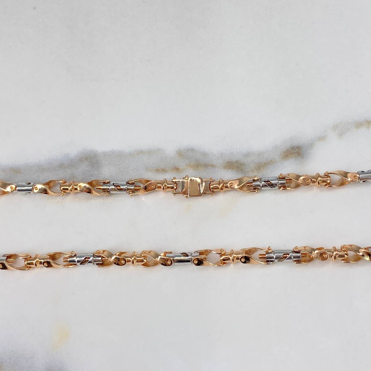 Cadena Rustica 49.2gr / 60cm / 5mm Maciza  Dos Oros Blanco Rosa $
