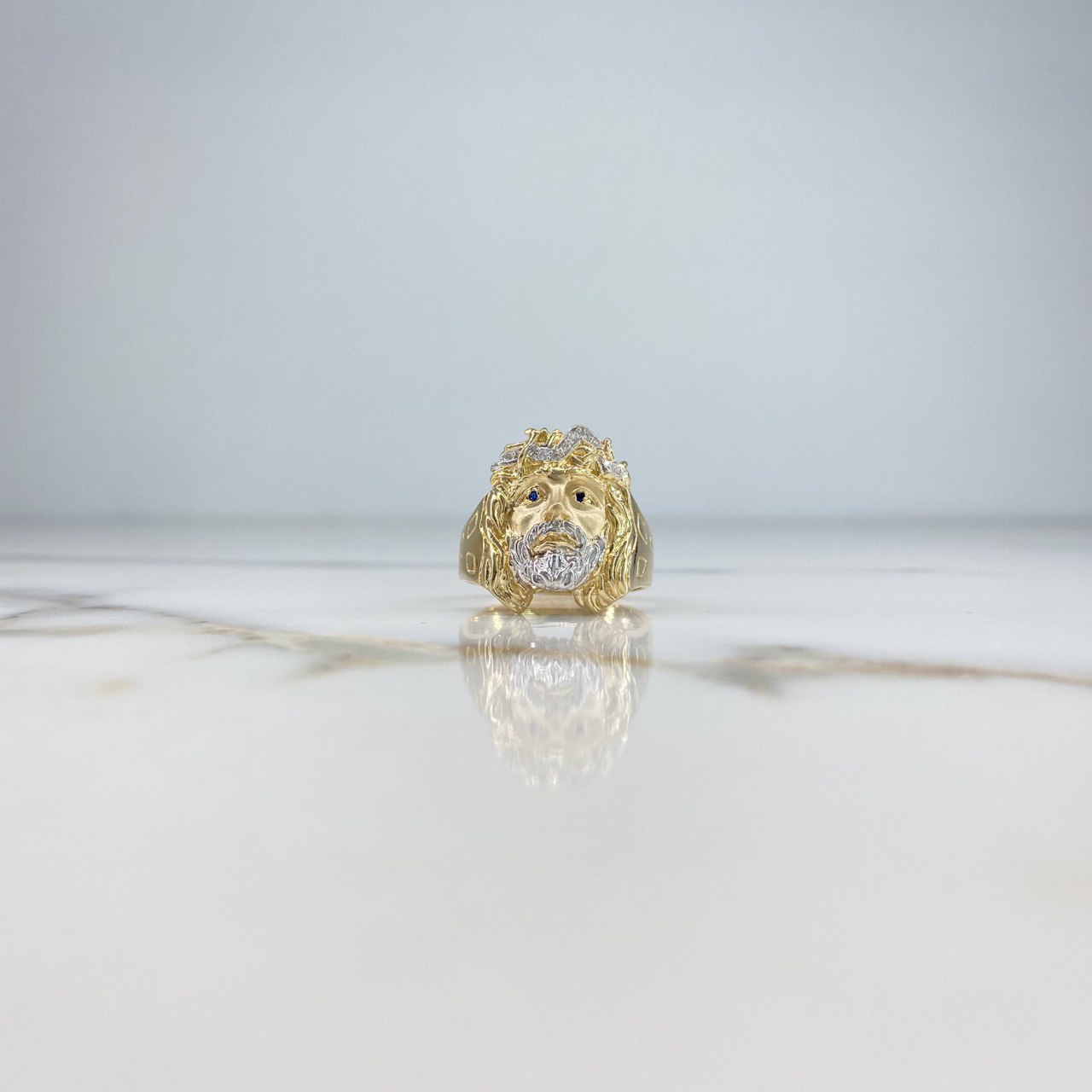 Anillo Rostro de Cristo 9.3gr / T11 / Circones Blancos Azules Dos Oros Amarillo Blanco &