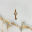 Dije Llave 0.5gr / 2.3cm / Lisa Oro Rosa &