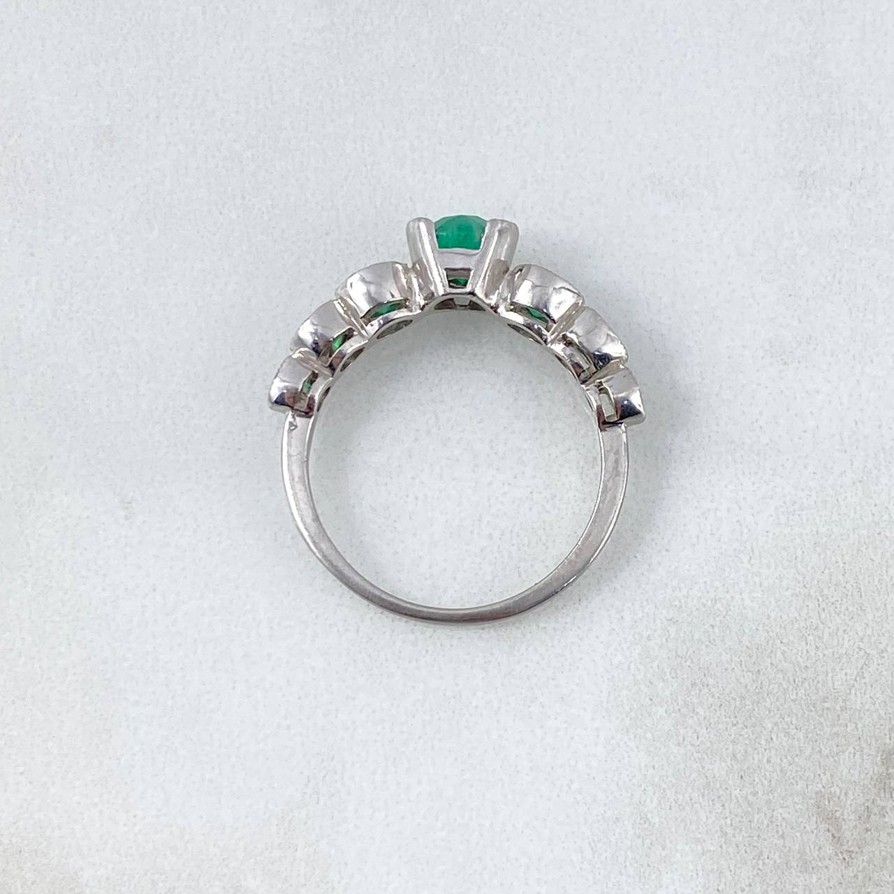 Anillo Solitario Ovalos Secuenciales T8 1/4 Anillo Esmeraldas 5.76Qts Plata 925 (Joya)