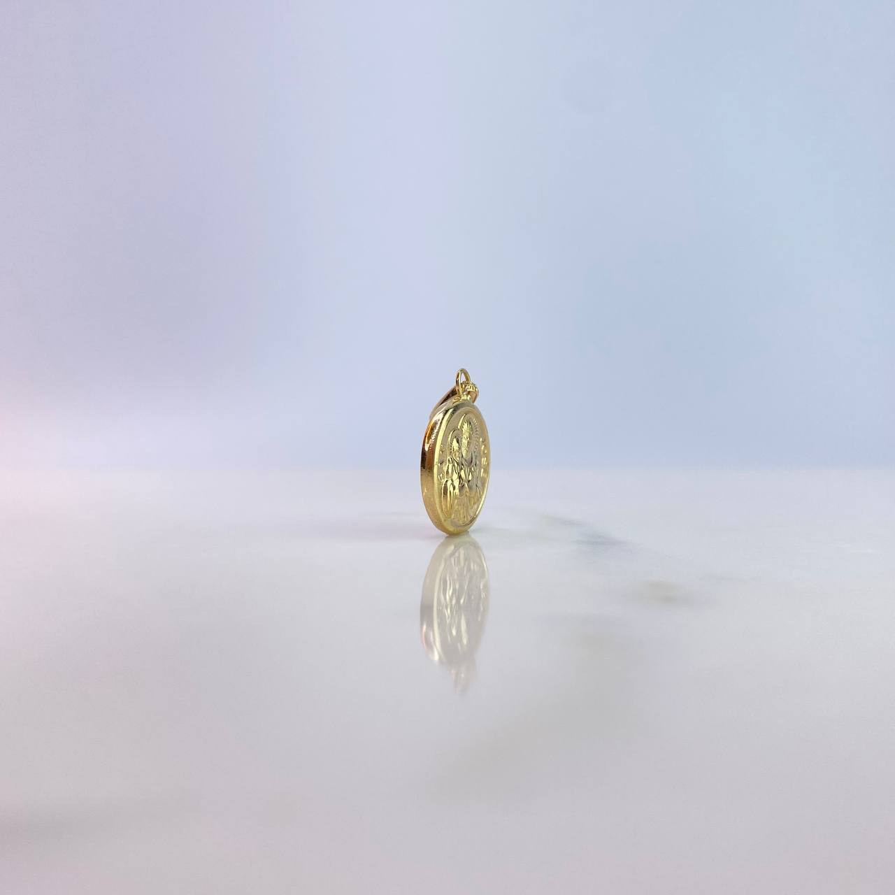 Dije San José 0.75gr / 2cm / Troquelado Oro Amarillo $