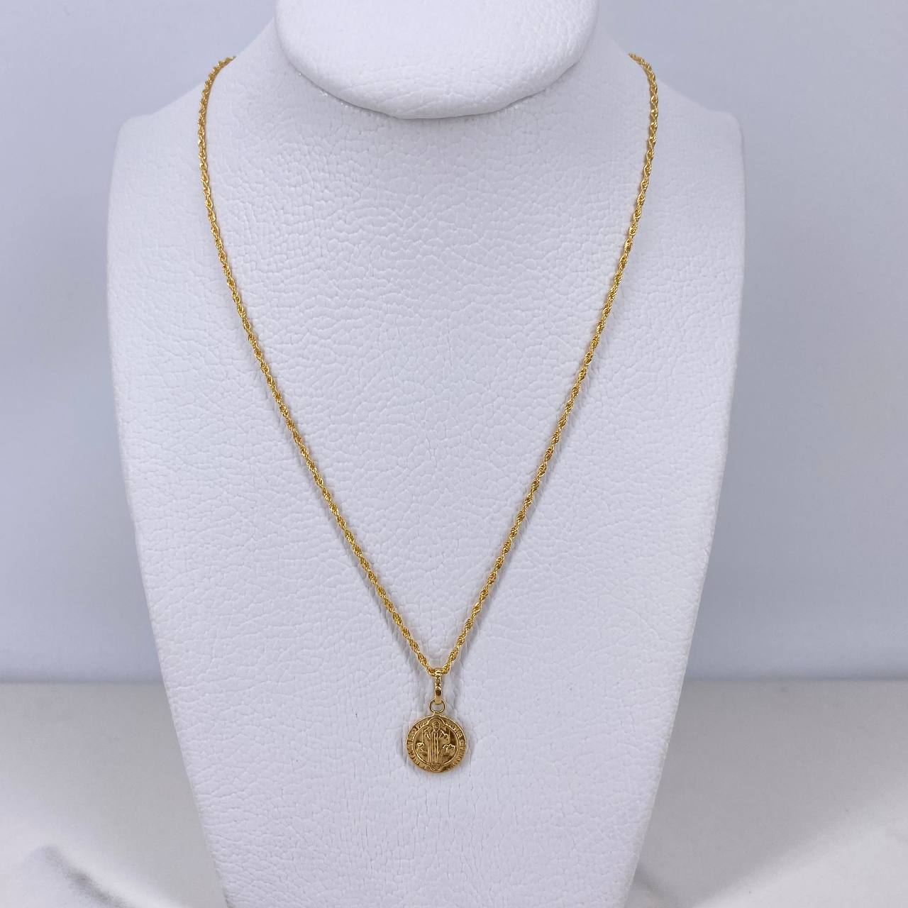 Cadena Lazo 0.95gr / 50cm + Dije San Benito 0.50gr / 1.5cm Oro Amarillo (Oferta) $