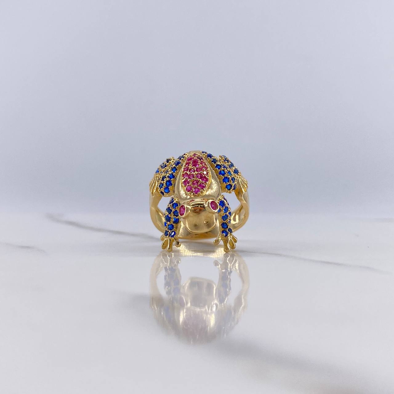 Anillo Rana 6.85gr / T8 3/4 / Circones Fucsias Azules Oro Amarillo $
