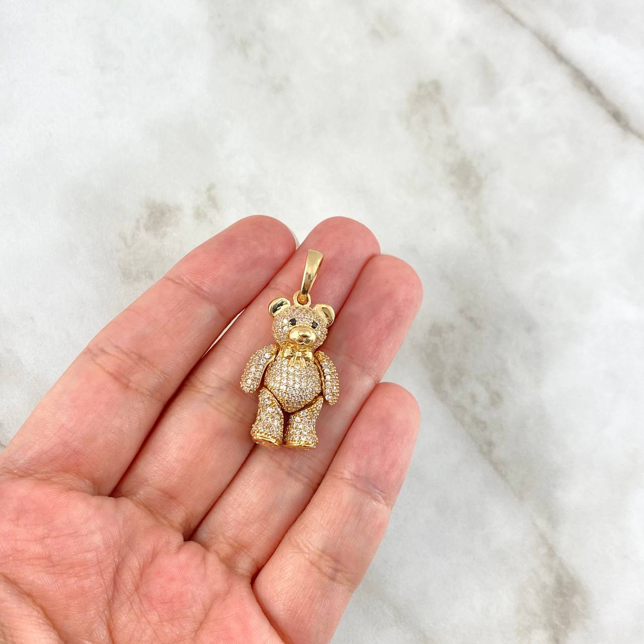 Dije Oso Articulado Corbatin 8.85gr / 3.4cm / Circones Blancos Negros Oro Amarillo