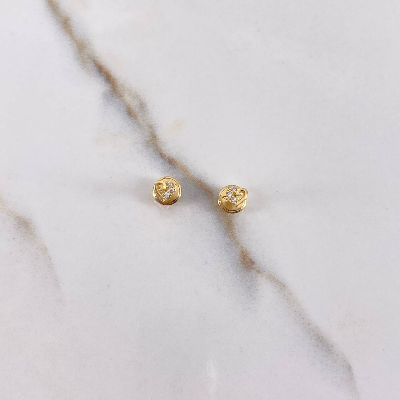 Topos Corazón 0.55gr / Circones Blancos Oro Amarillo $