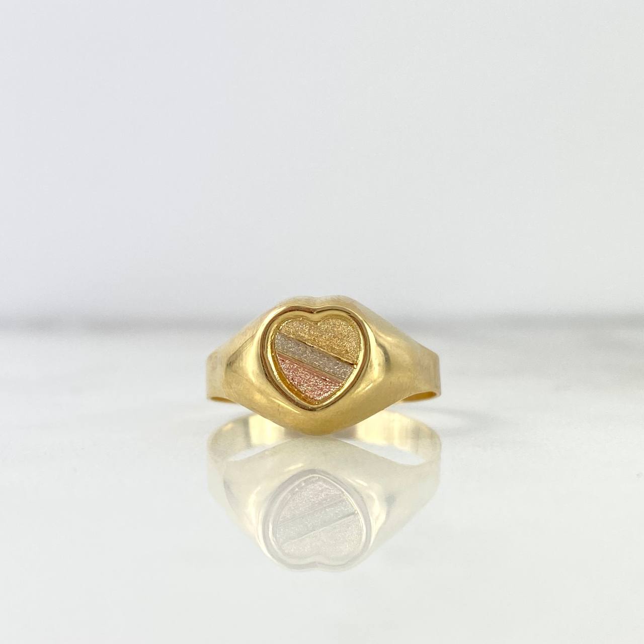 Anillo Sello Corazon 2.15gr / T7 1/2 / Rayado Tres Oros