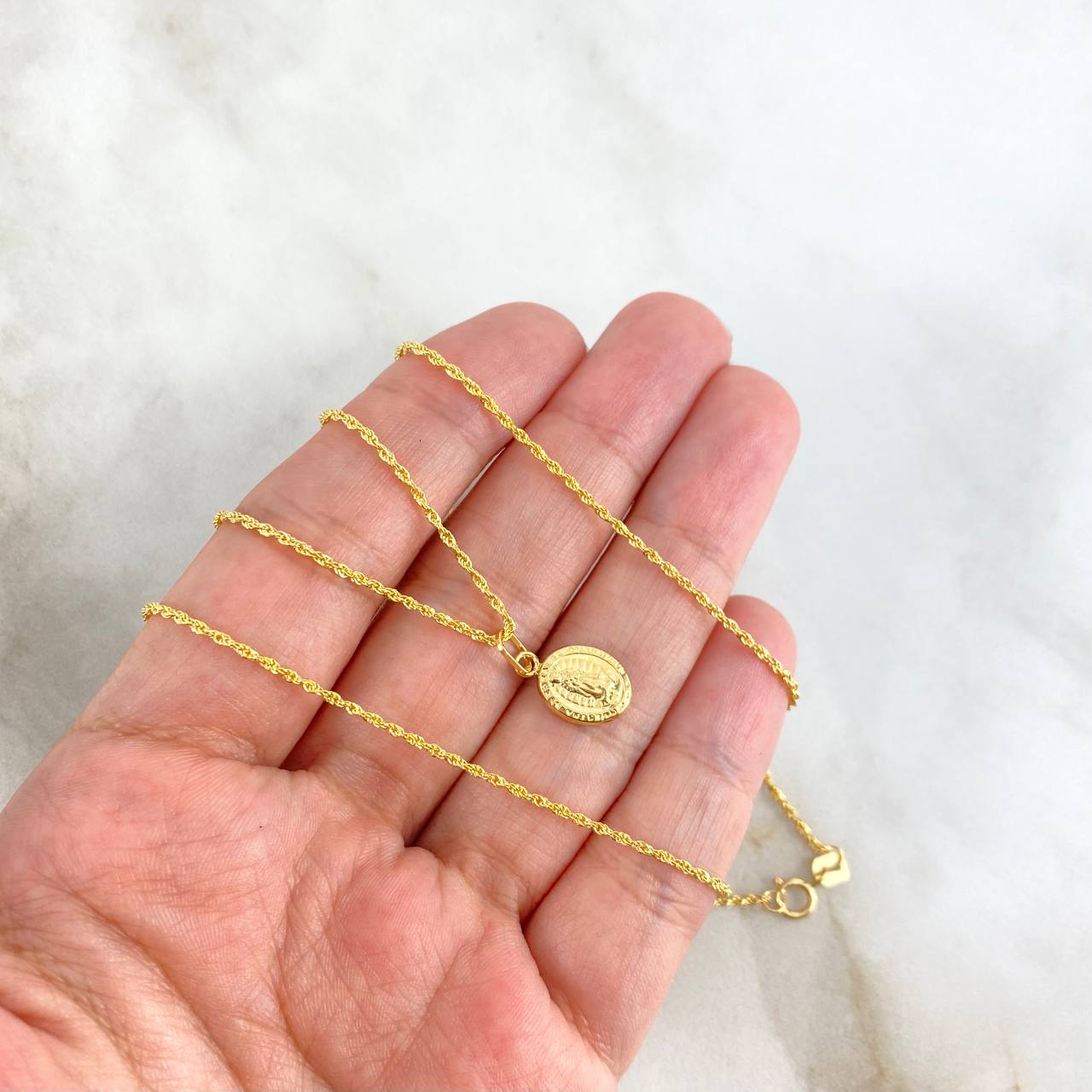 Cadena Lazo 1,1gr / 60cm + Dije Virgen Guadalupe 0,4gr / 1.8cm Oro Amarillo (Oferta)