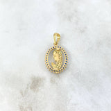 Dije Virgen María 1.95gr / 2.5cm / Ovalo Circones Azules Blancos Oro Amarillo