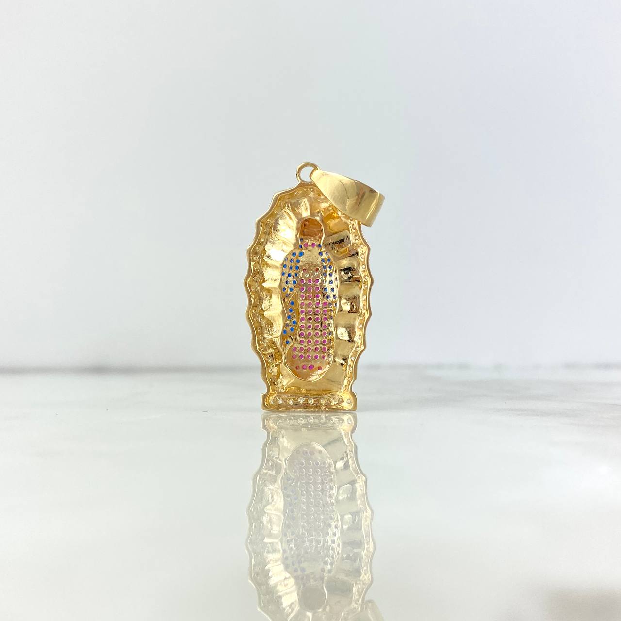 Dije Virgen de Guadalupe 10.6gr / 4.8cm / Circones Fucsias Azules Blancos Oro Amarillo