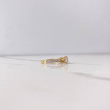 Anillo Solitario Corona 2.6gr / T6 1/2 / Circones Blancos Dos Oros Amarillo Blanco $