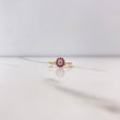 Anillo Solitario Flor 1.95gr / T7 / Circones Fuscias Blancos Oro Amarillo $
