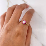 Anillo Solitario Flor 1.95gr / T7 / Circones Fuscias Blancos Oro Amarillo $