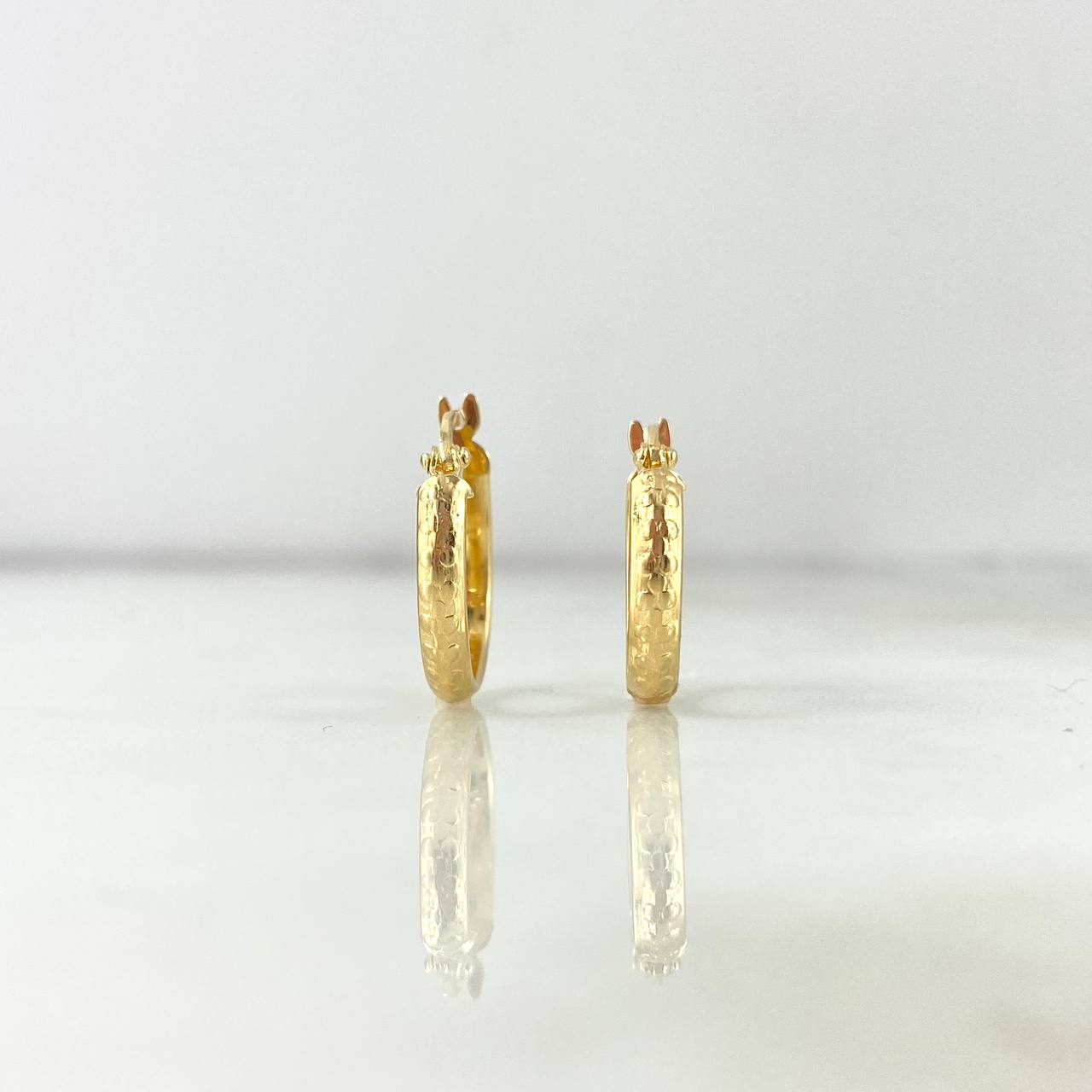 Candongas Lucero 1.25gr / 1.6cm / Oro Amarillo