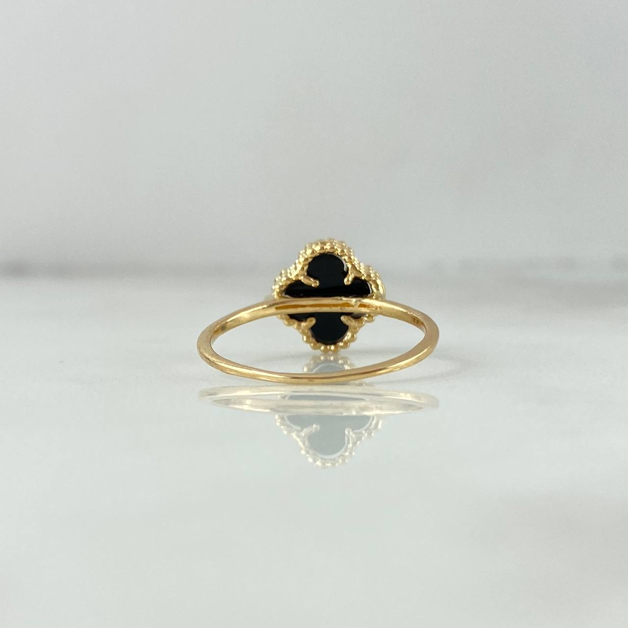 Anillo Trebol VCyA 2.25gr / T5 1/4 / Agata Negra Oro Amarillo +4 *