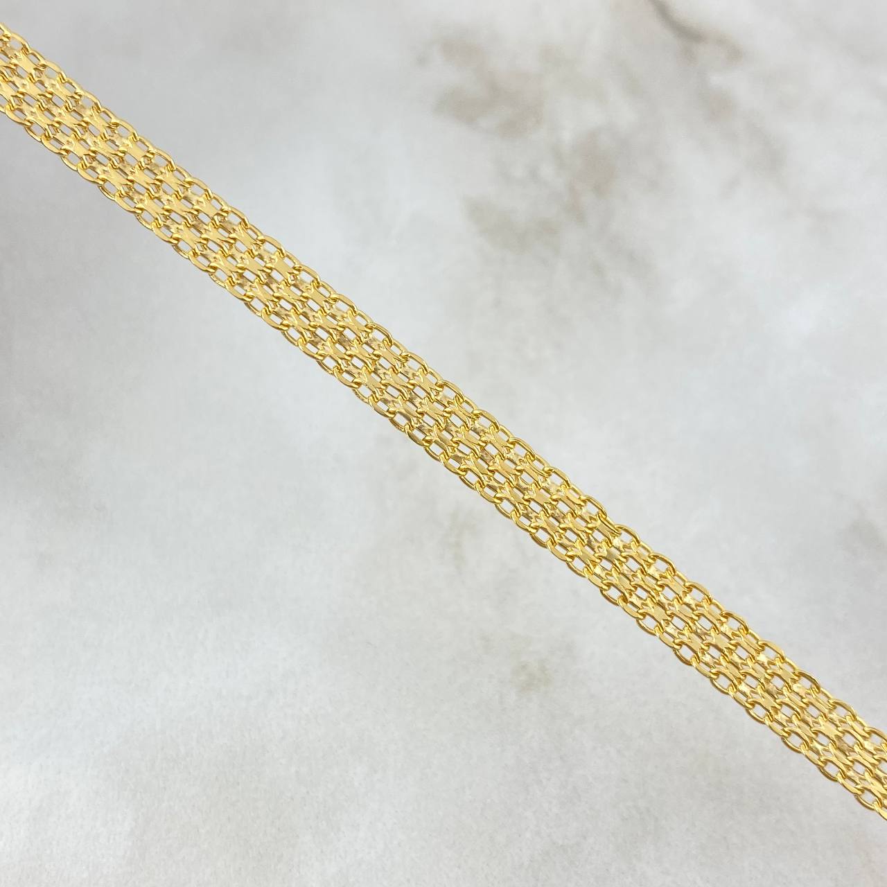 Pulso Chino 3.05gr / 19cm / 4.7mm Oro Amarillo +0