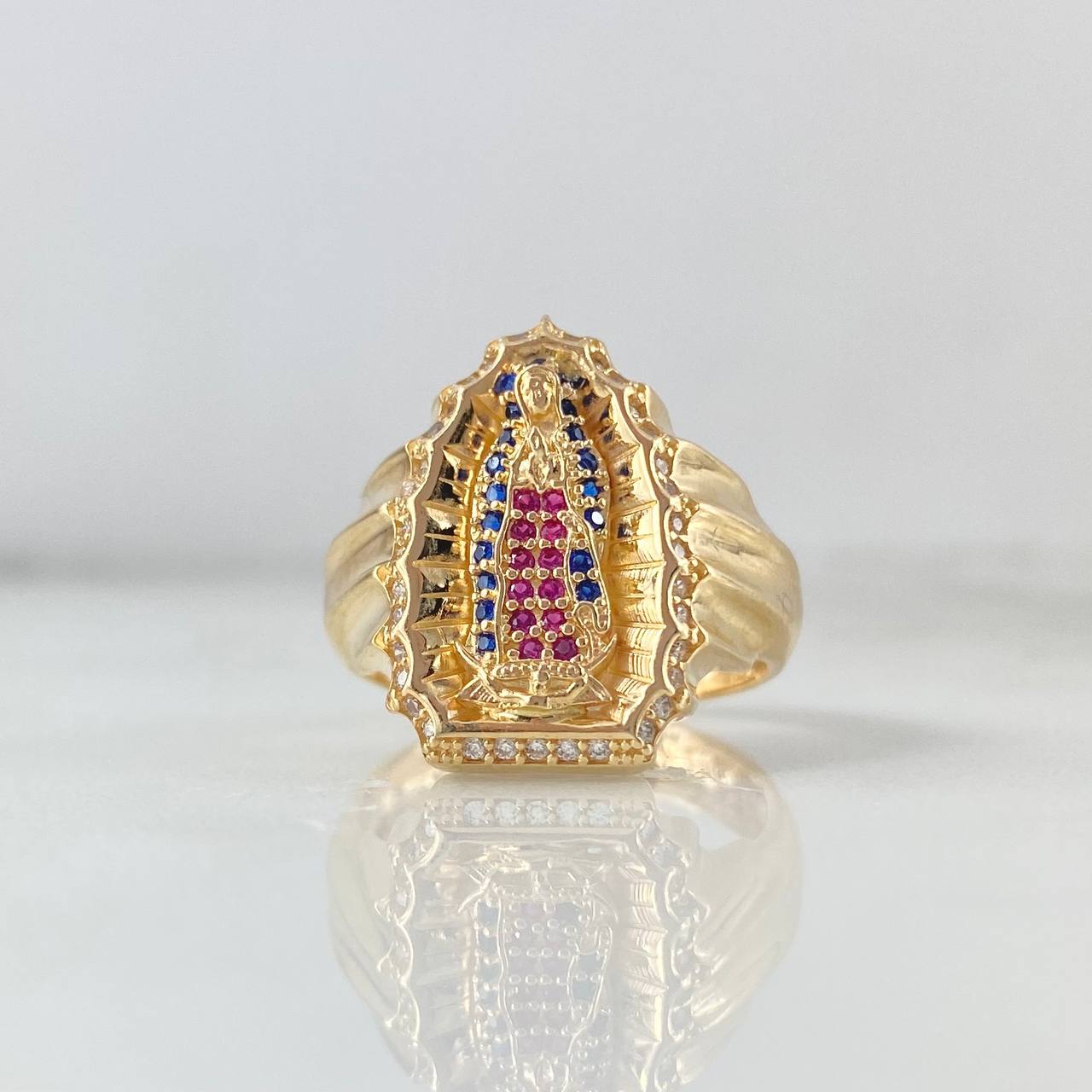 Anillo Virgen de Guadalupe 7.45gr / T8 1/2 / Circones Blancos Azules Fucsias Oro Amarillo ©