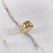 Anillo Ola Cruzada 2.9gr / T7 1/4 / Circones Negros Oro Amarillo $