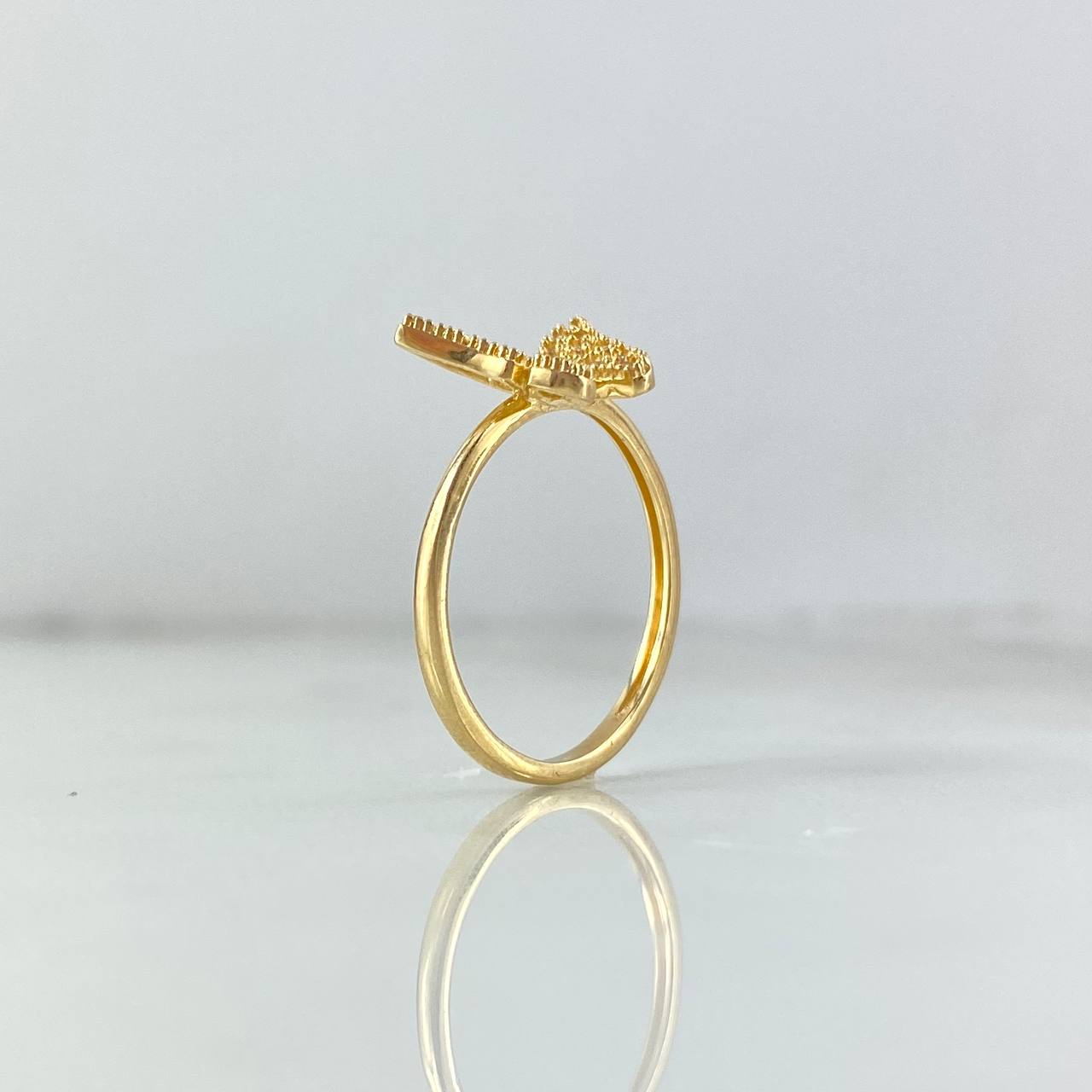 Anillo Mariposa 1.95gr / T6 / Circones Blancos Oro Amarillo *