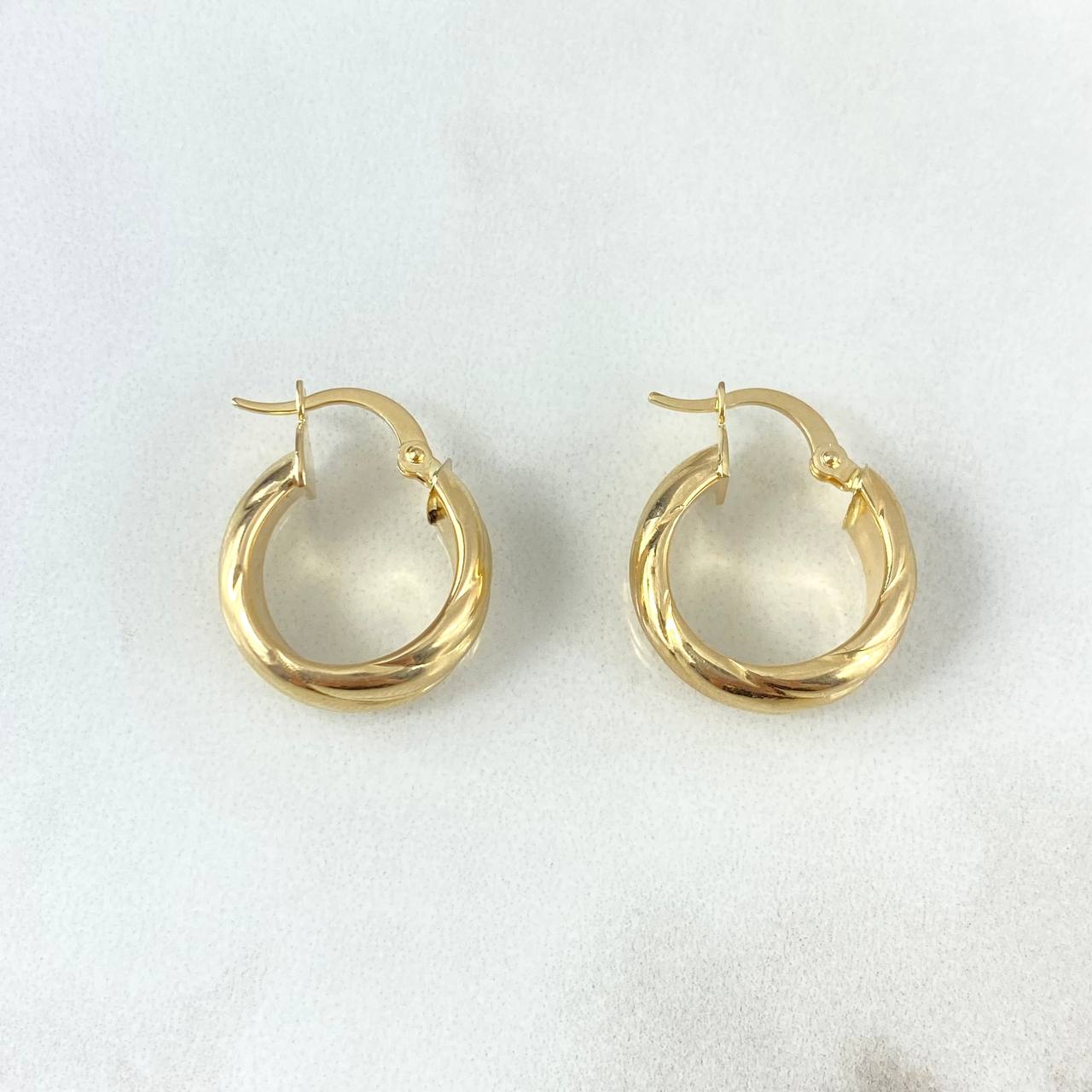 Candongas Jade 3.35gr / 1.8cm / Oro Amarillo *