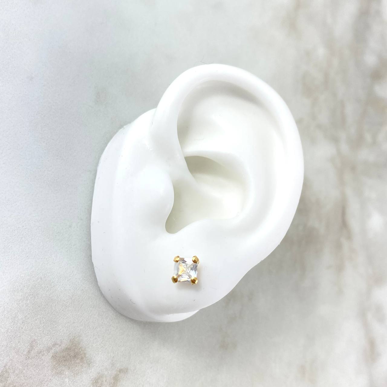 Topos Carret 0.9gr / 5mm Circon Blanco Oro Amarillo (Joya) *