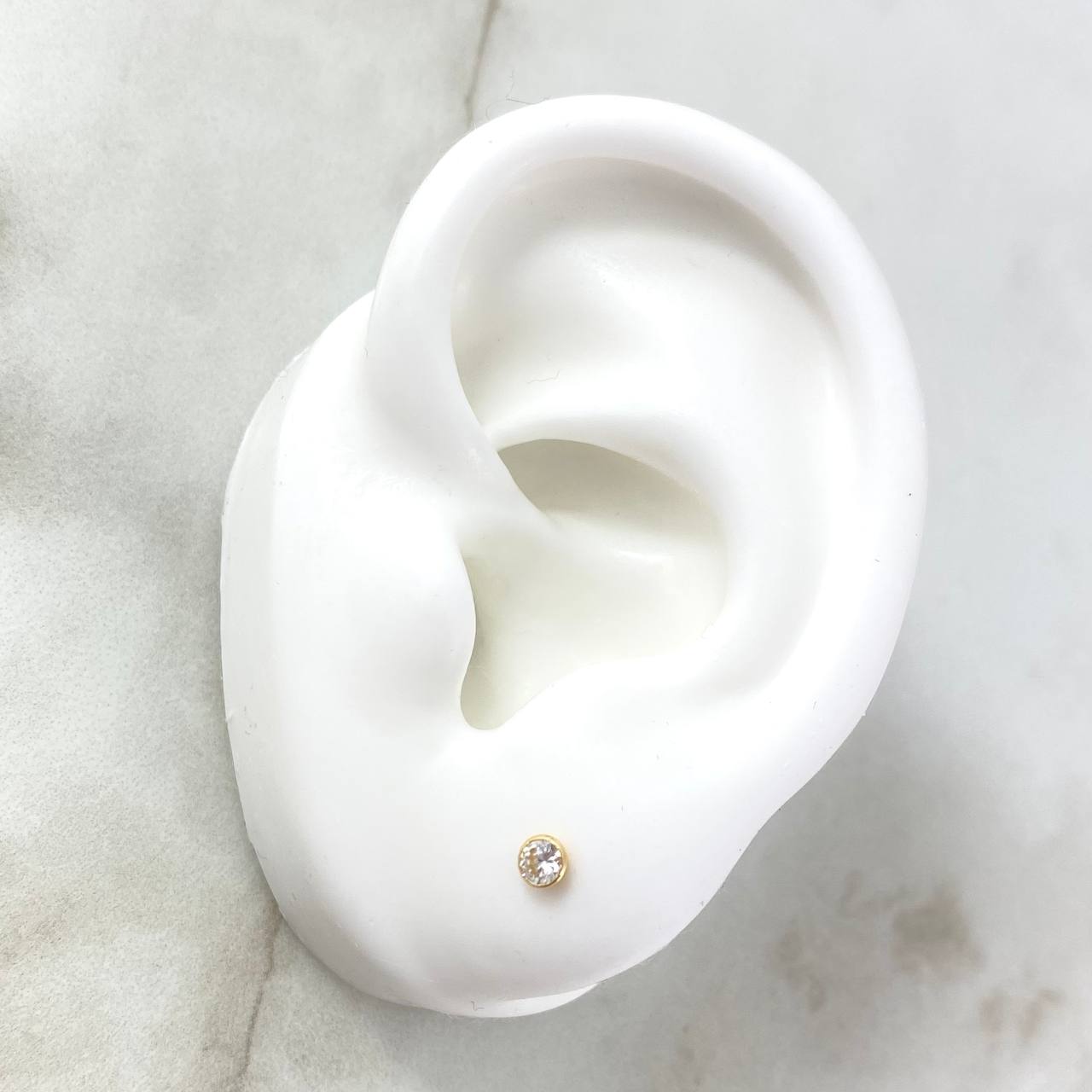 Topos Bisel 0.45gr / 3mm Circon Blanco Oro Amarillo (Joya)