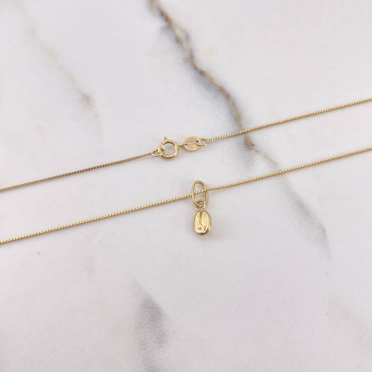 Cadena Veneciana 1.4gr 50cm + Dije Café 0.25gr 1.2cm / Oro Amarillo (Oferta) $