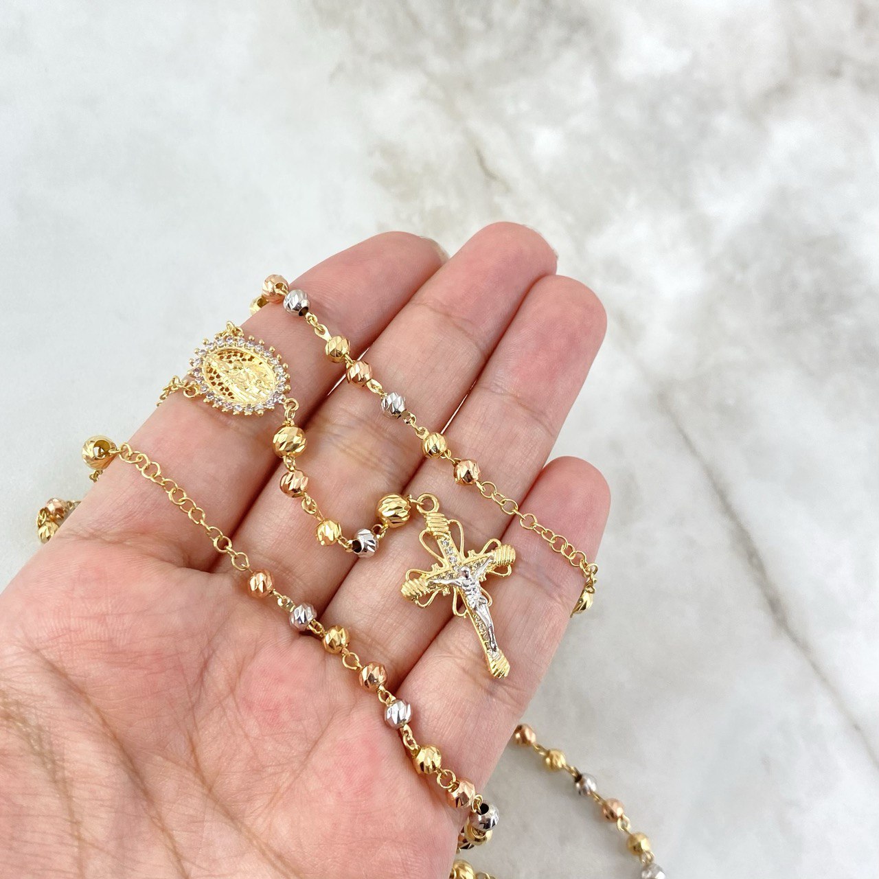 Rosario Virgen del Carmen 13.2gr / 60cm / 4mm - 5mm Bolas Diamantadas Circones Blancos Tres Oros *