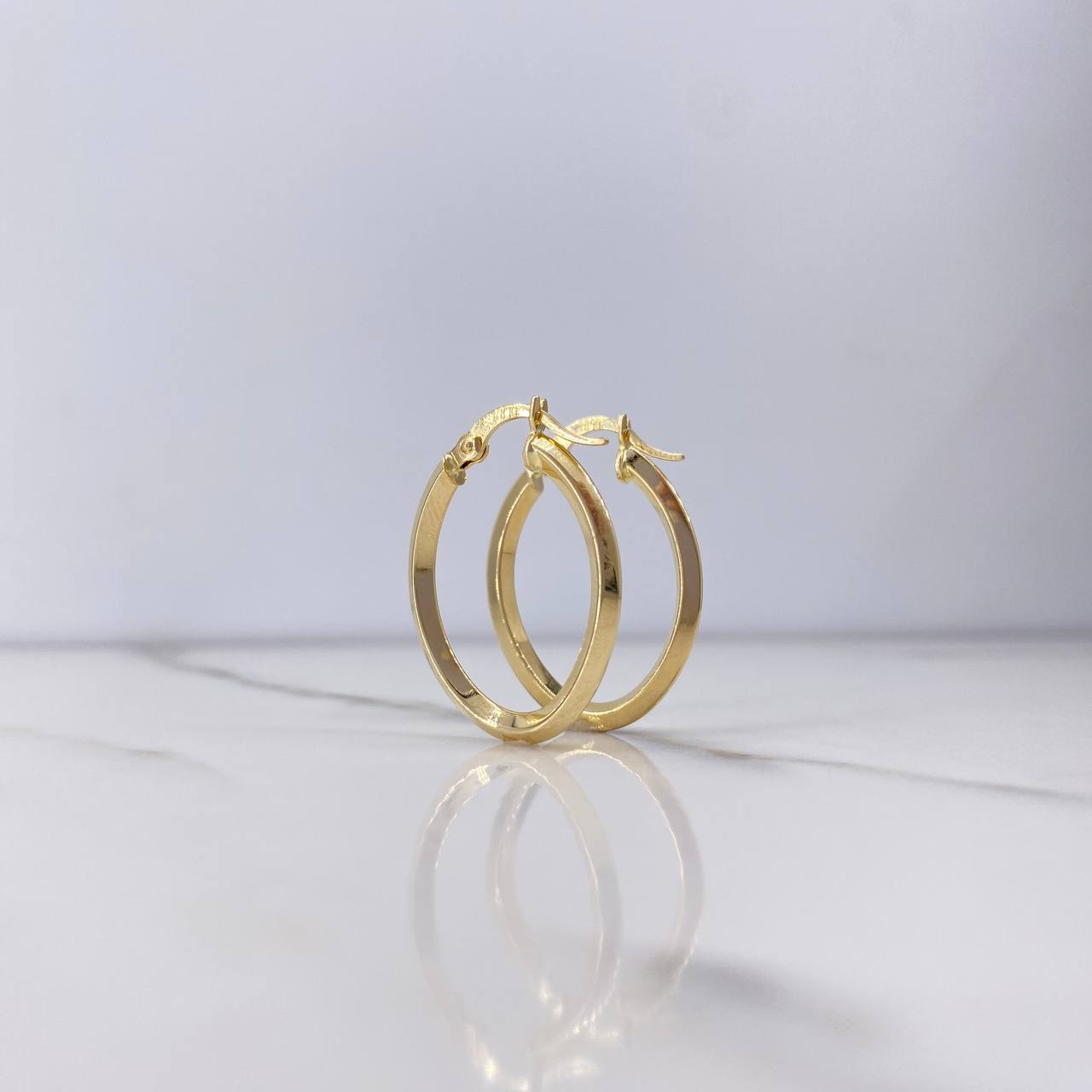 Candongas Clau 1.1gr / 2.1cm / Oro Amarillo 18K &