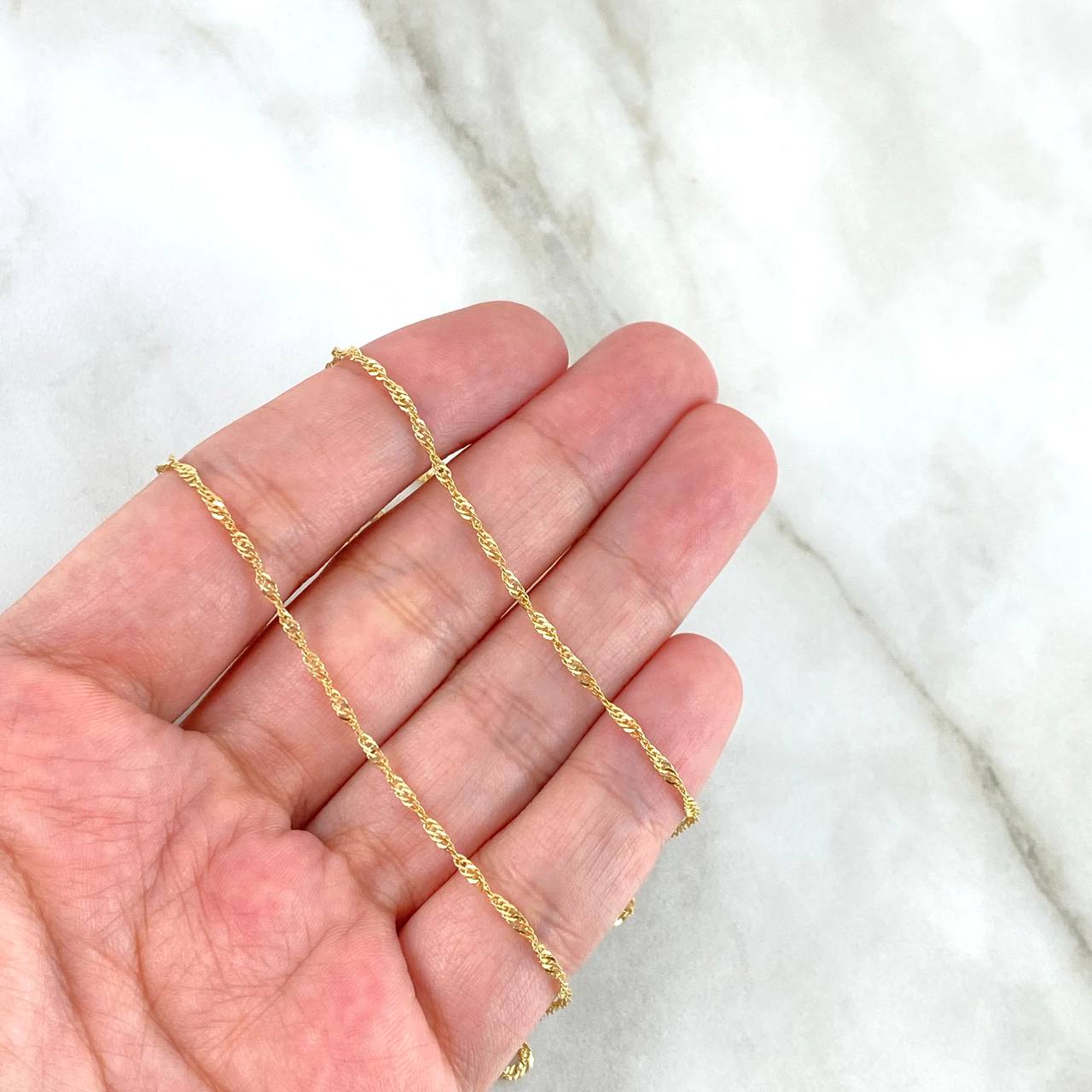 Cadena Singapur 3.4gr / 60cm / 1.7mm Oro Amarillo +3 18K ©