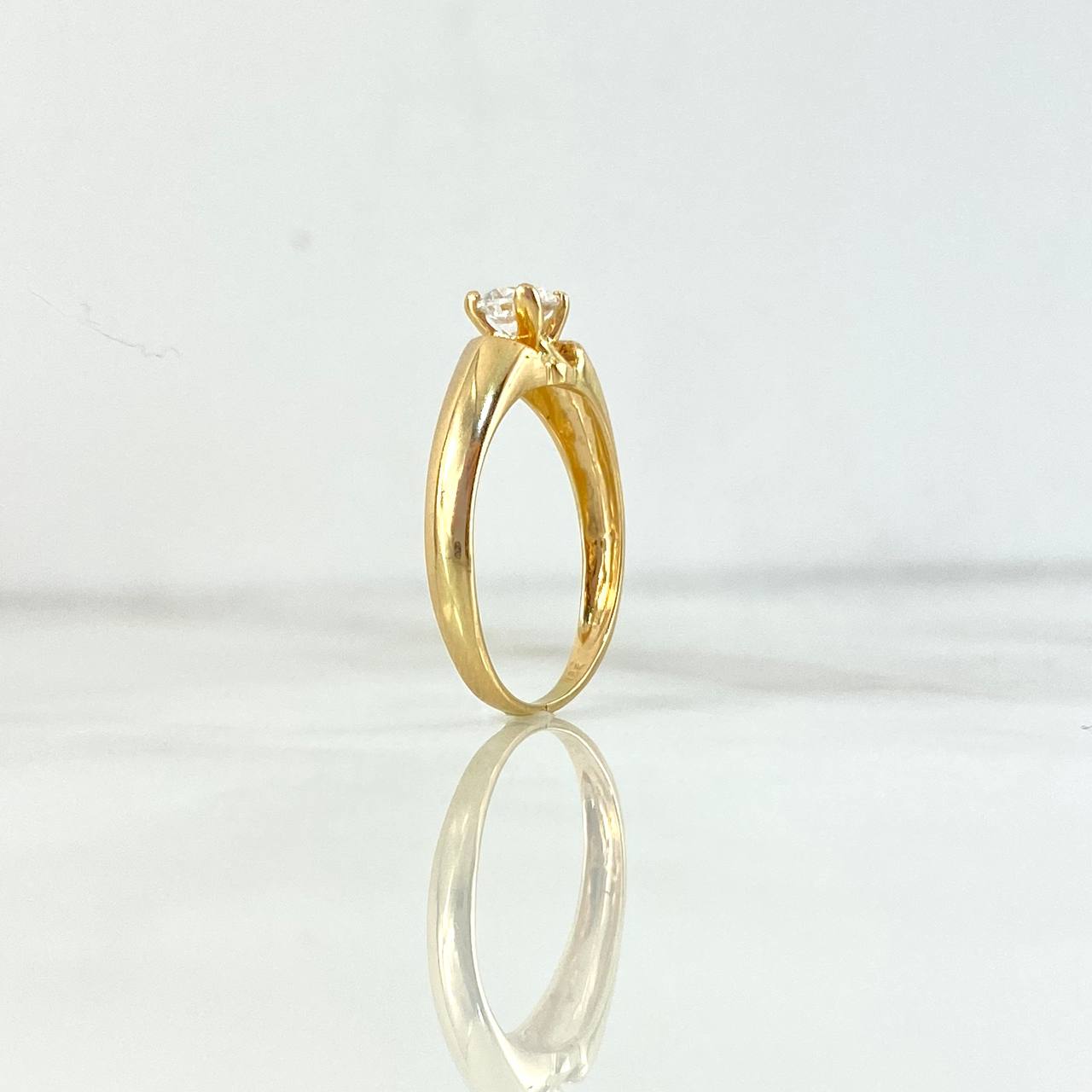 Anillo Solitario Ovalado 2.2gr / T5 3/4 / Circon Blanco Oro Amarillo ©