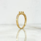 Anillo Solitario Correa Cruzada 2.4gr / T7 1/2 / Circones Blancos Oro Amarillo ©