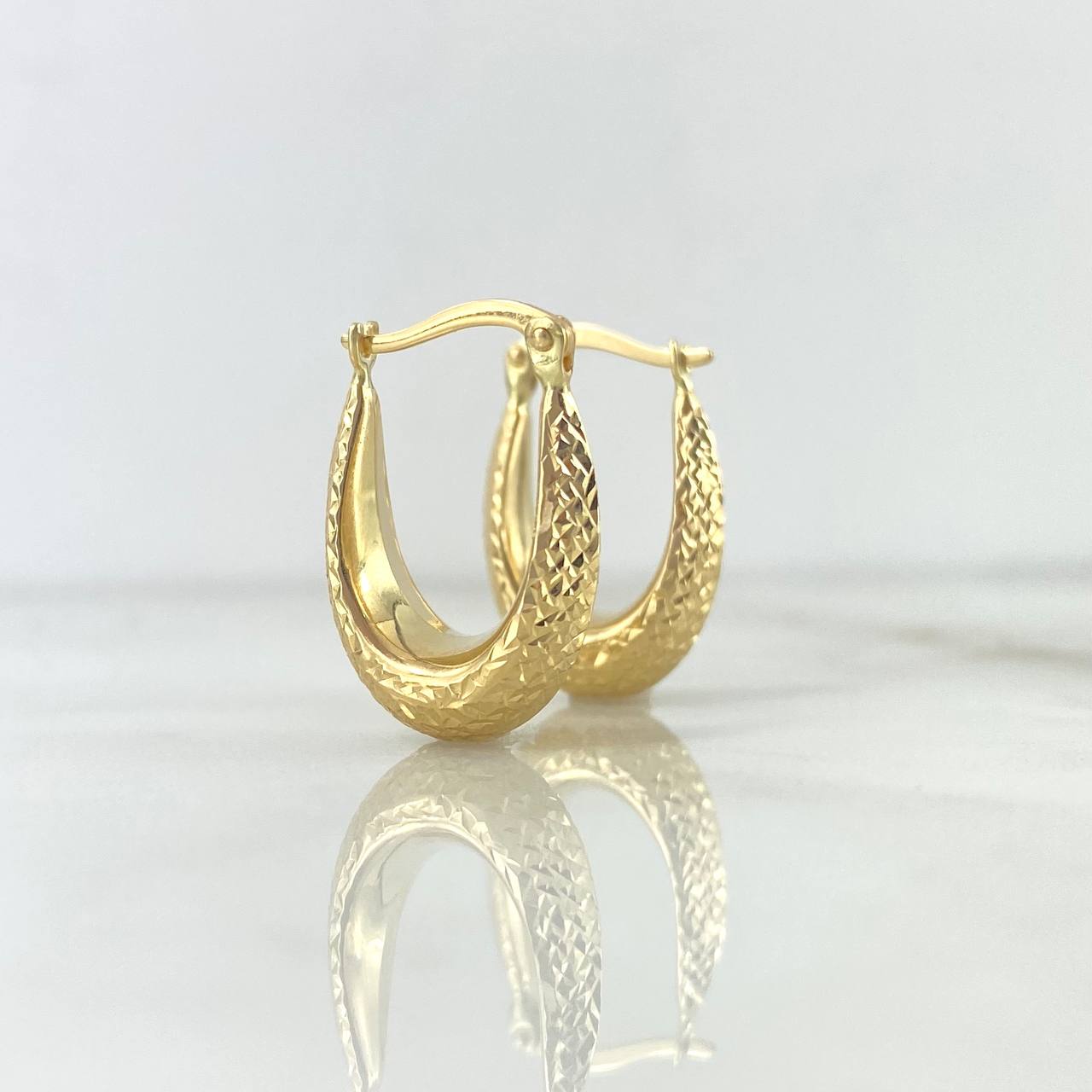 Candongas Daly 2.4gr / 2cm / Ovaladas Diamantadas Oro Amarillo +4